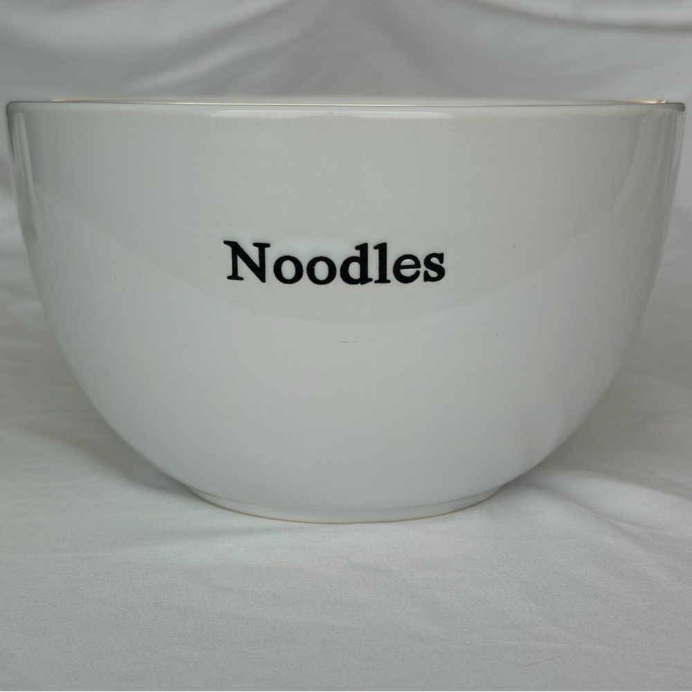 Signature Housewares Expressions Noodles Bowl White Ceramic Pottery Collectible